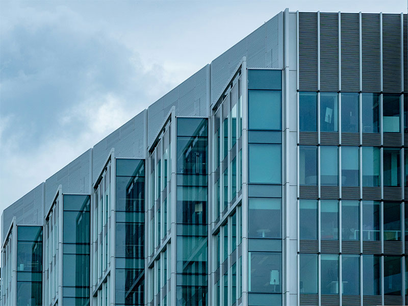 Emirates Islamic CIO Corner Weekly Insights-27th October 2025