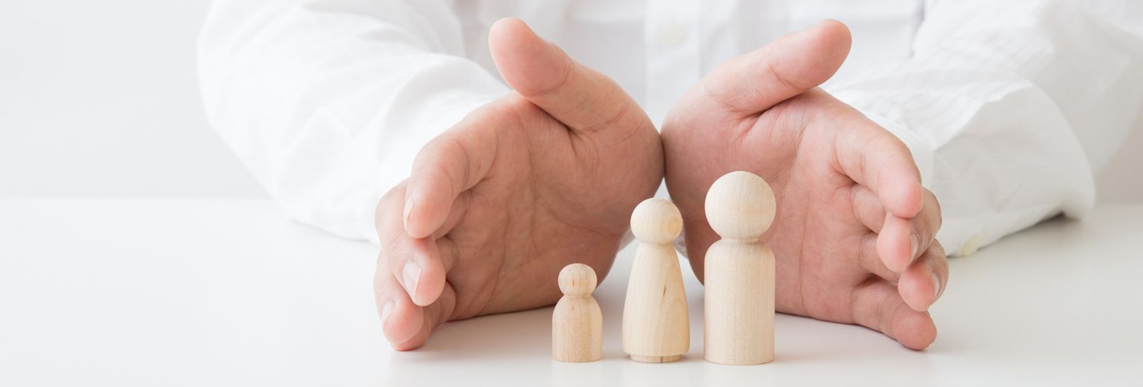 ربط بطاقة الخصم الخاصة بك مع حسابين