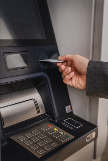 Exclusive Banking Centers in Dubai and Abu Dhabi 